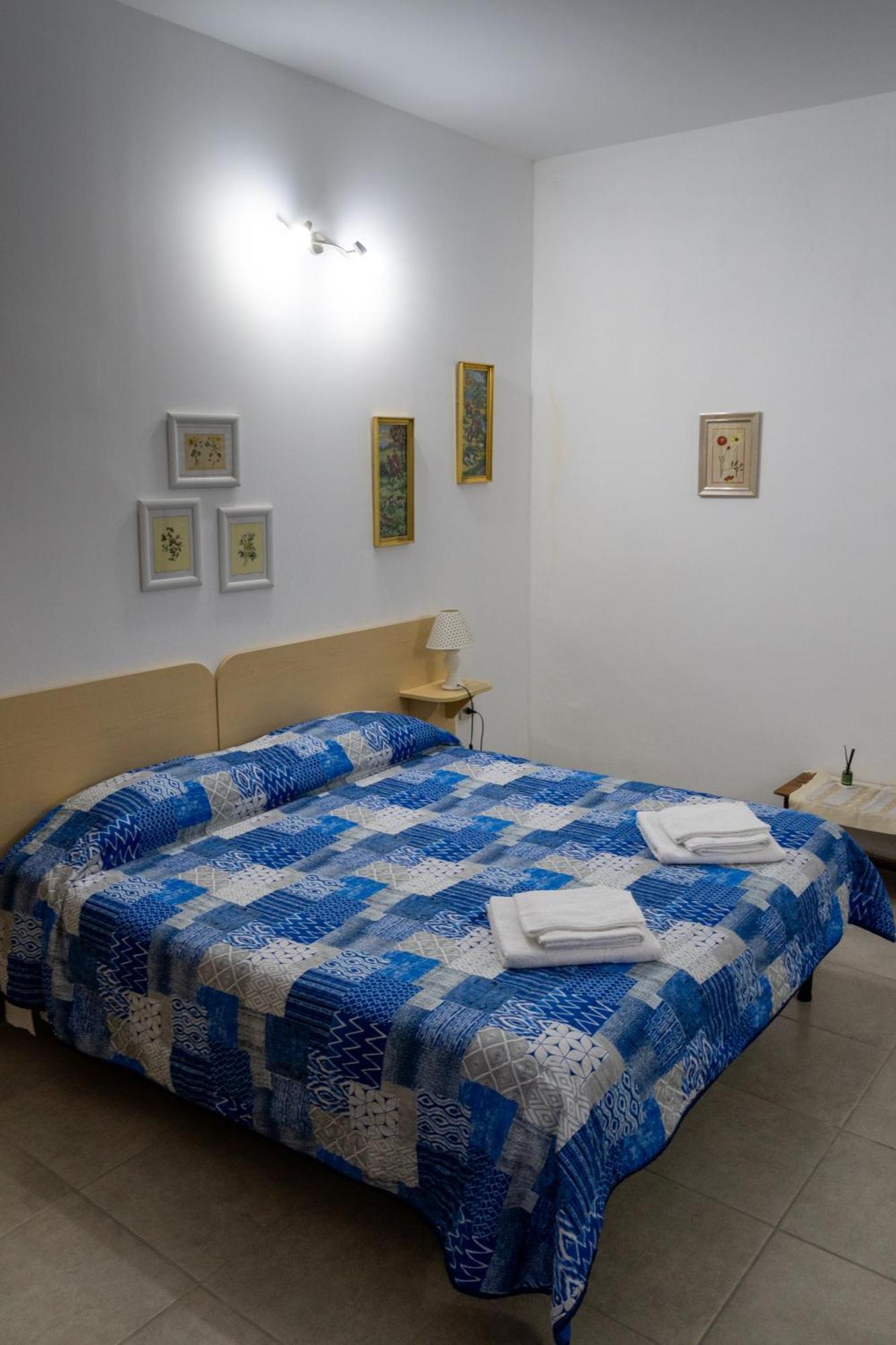 Appartamento Per Turisti Filoxenia Santa Severina Buitenkant foto